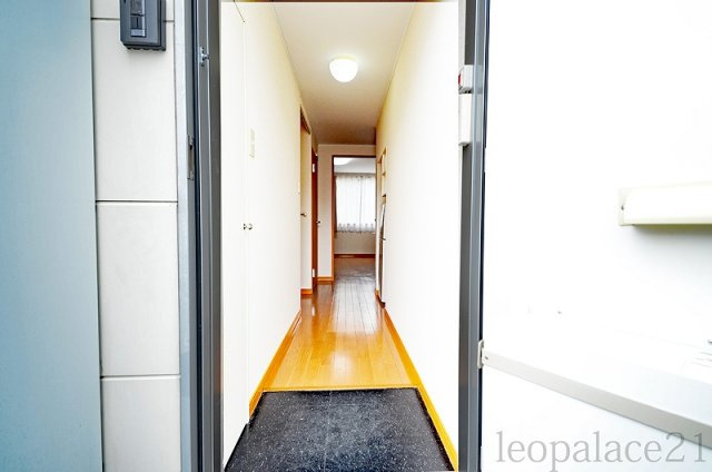 レオパレス夢の玄関