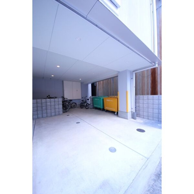 【駐車場】 | エヌエムキャラントシス