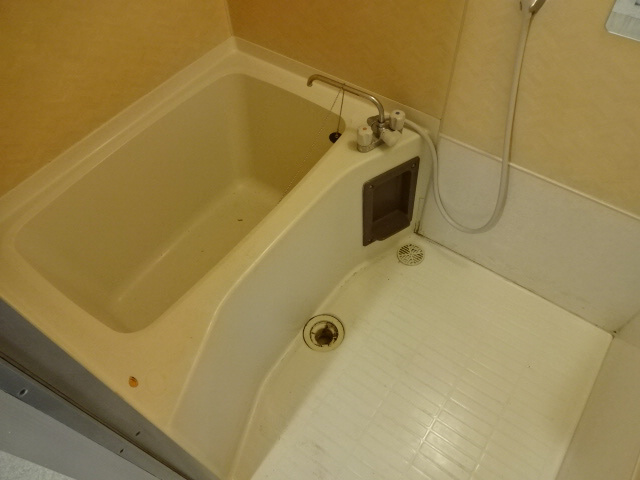 姫路市岡町の賃貸マンションの浴室