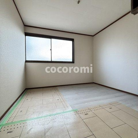 藤田町テラスの洋室