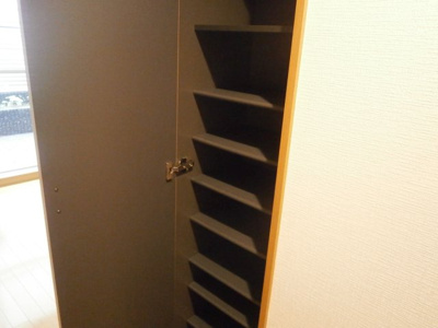 【玄関】 | エクセシオーネ赤塚