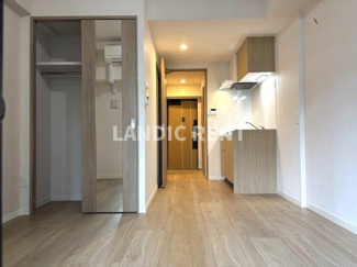 【内装】 | LANDIC M3418