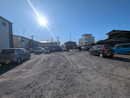 FRIEND VILLA 1の駐車場