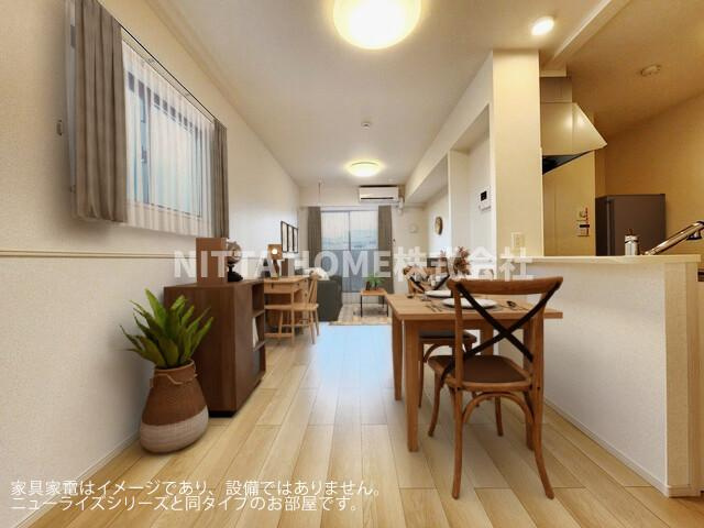 綾部市大島町穴見のアパートの内装|【イメージ写真図】エアコン２台＆照明器具設置済み！