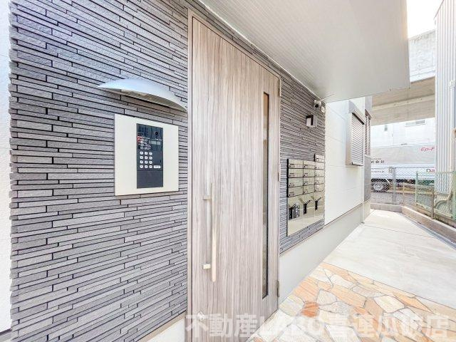 ハイツ　Bluebellのエントランス