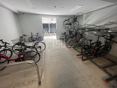 【その他共用部分】 | ファステート難波WESTディオン | ファステート難波WESTディオン　駐輪場