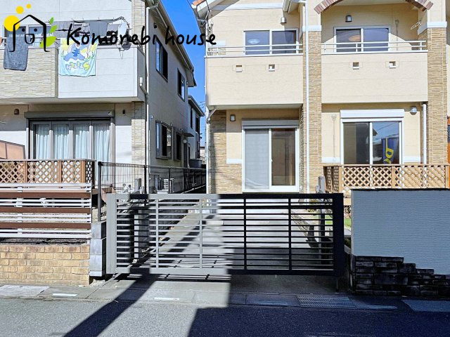 蓮田市西新宿4丁目　中古一戸建ての駐車場|26.2.2撮影済み