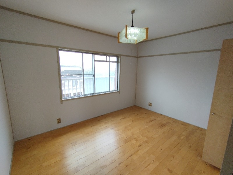 パークハイツかけひの洋室