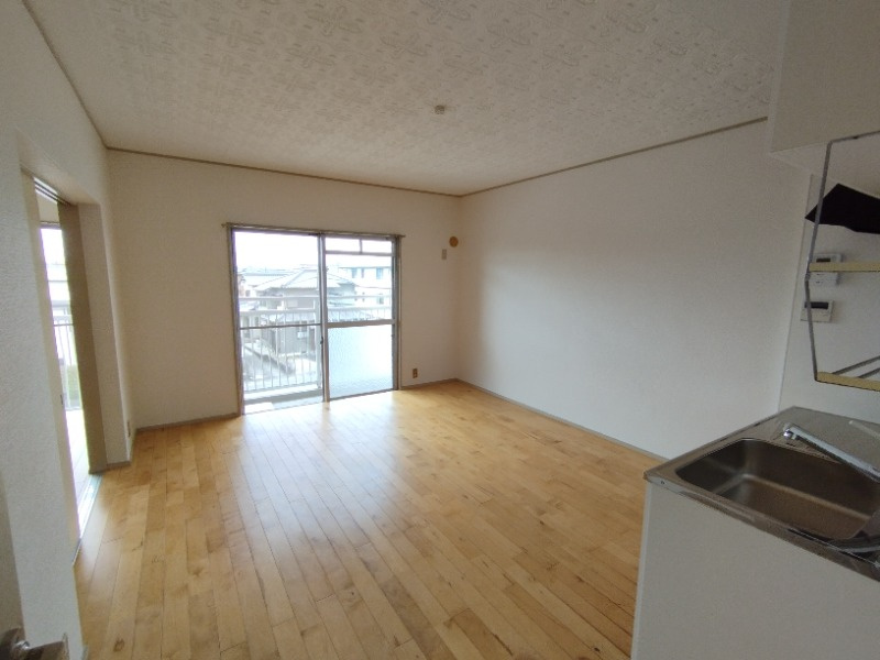 パークハイツかけひの居間・リビング