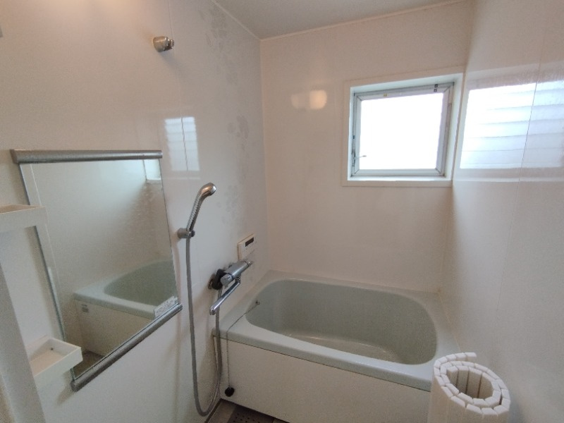 パークハイツかけひの浴室