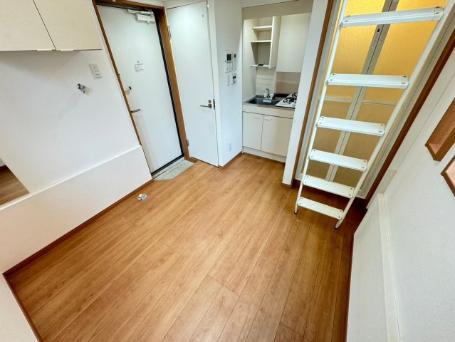 フェリスバルミーの洋室