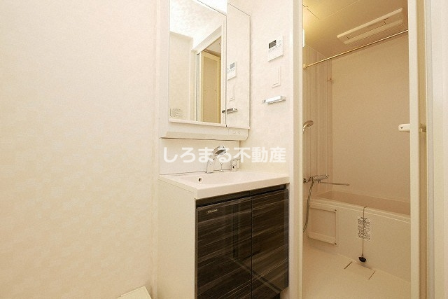 Ｌａ　Ｄｏｕｃｅｕｒ西天満の収納