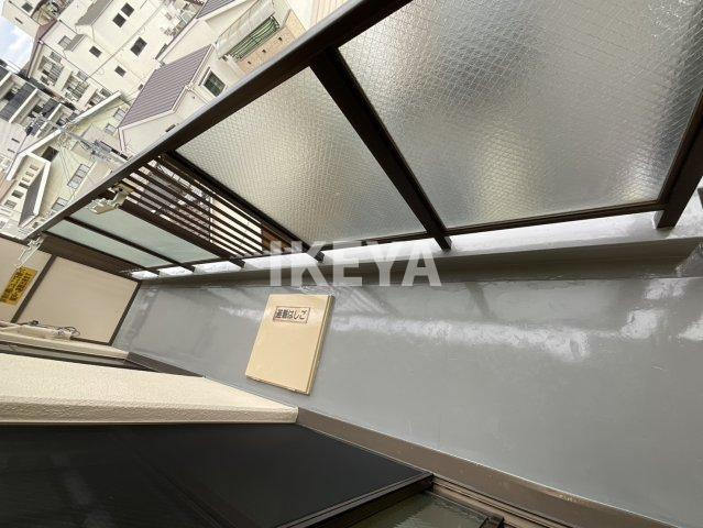 エクセレント北梅田のバルコニー