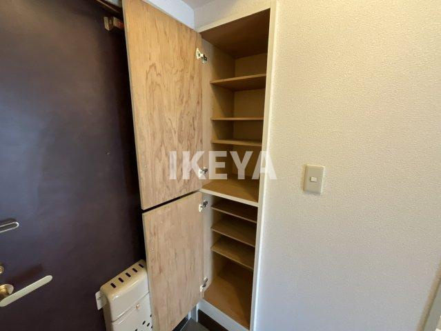 エクセレント北梅田の収納