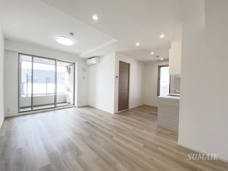 Residence Motomachiの居間・リビング|14帖リビングダイニング☆