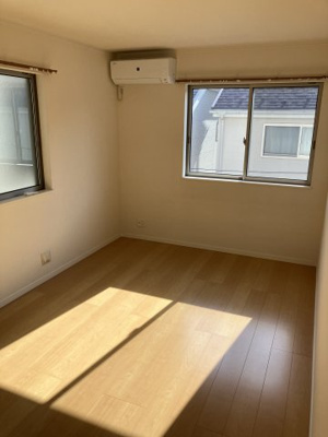 【寝室】 | 美大通貸家