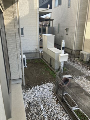 【庭】 | 美大通貸家 | テラス