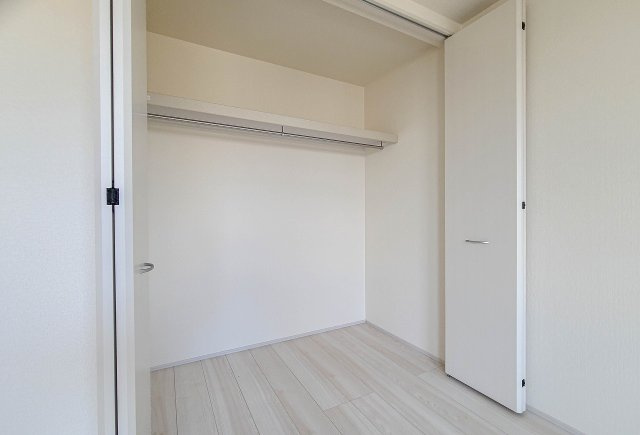 【収納】 | 横浜市泉区和泉町 新築戸建 全1棟