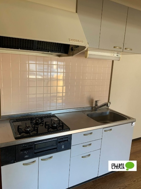 サニーコート市川のキッチン