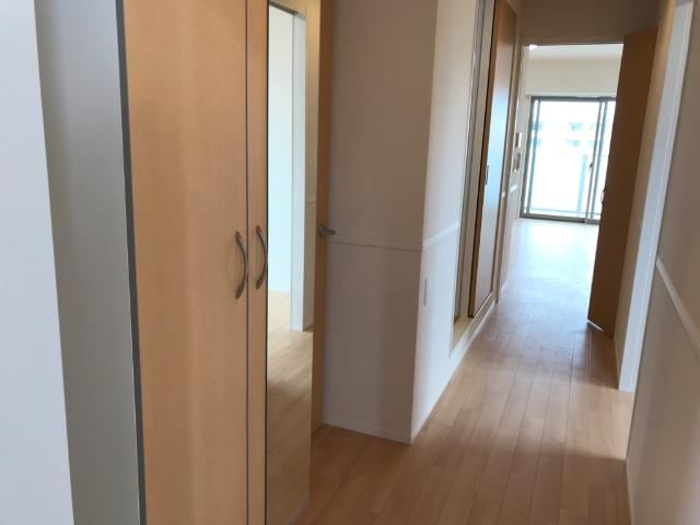 フローラ小石川の玄関