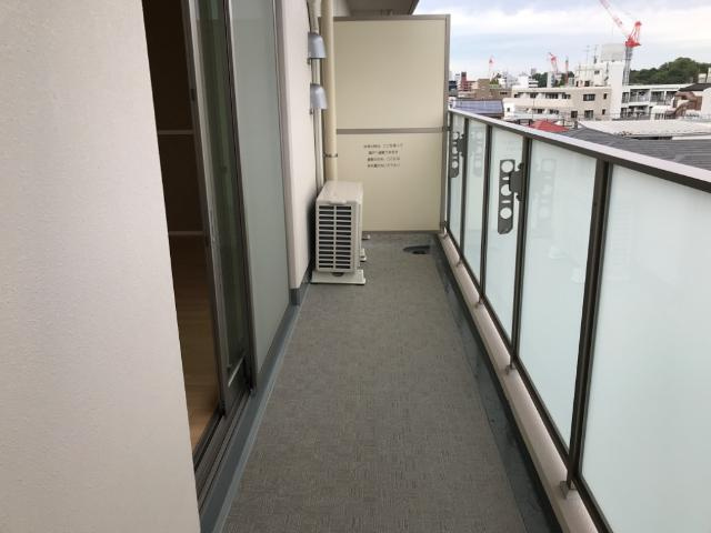 フローラ小石川のバルコニー