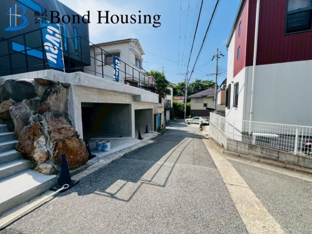 敷地50坪以上　舞子坂1丁目　新築限定1棟の前面道路含む現地写真