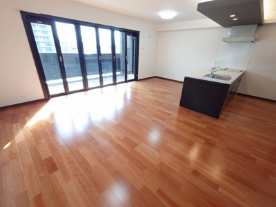 【居間・リビング】 | アーティックス黒崎コルディア（C-25）