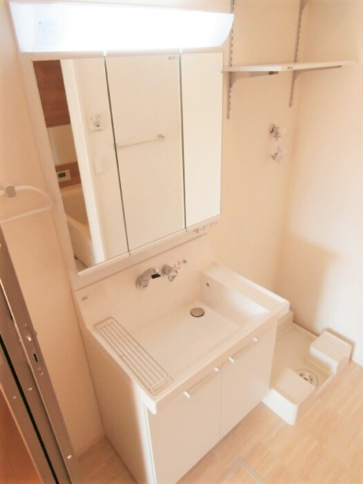 サザン　ウィンドウの洗面所