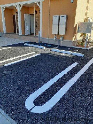 アベニールカルミアの駐車場|駐車場