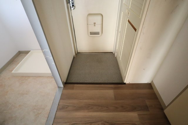 AMITY　SAKURAIの玄関