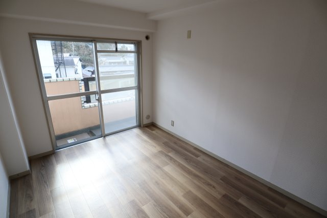 AMITY　SAKURAIの洋室