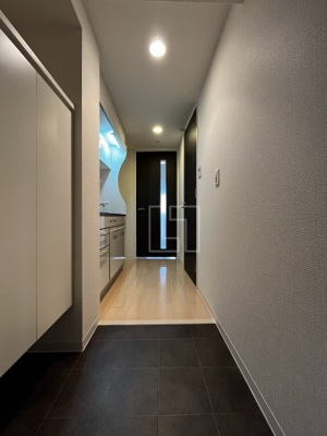 【玄関】 | ラシュレエグゼ本町 | ラシュレエグゼ本町　玄関