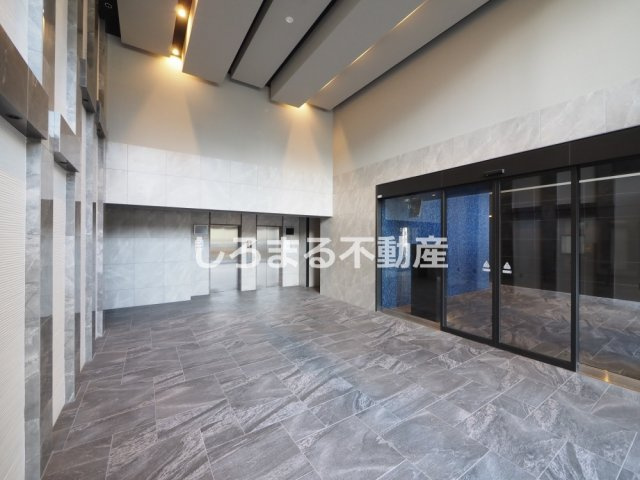 エスリードレジデンス大阪福島シティウエストのロビー