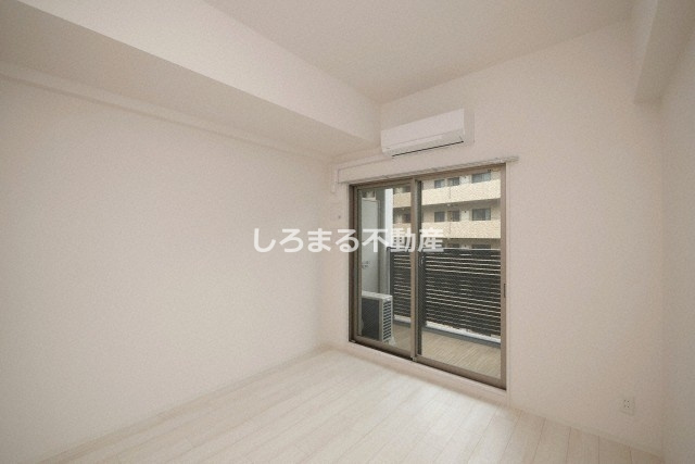 エスリードレジデンス大阪福島シティウエストの居間・リビング