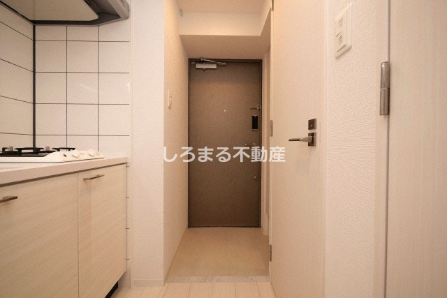 エスリードレジデンス大阪福島シティウエストの玄関