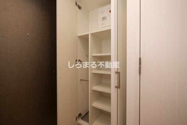 エスリードレジデンス大阪福島シティウエストの収納
