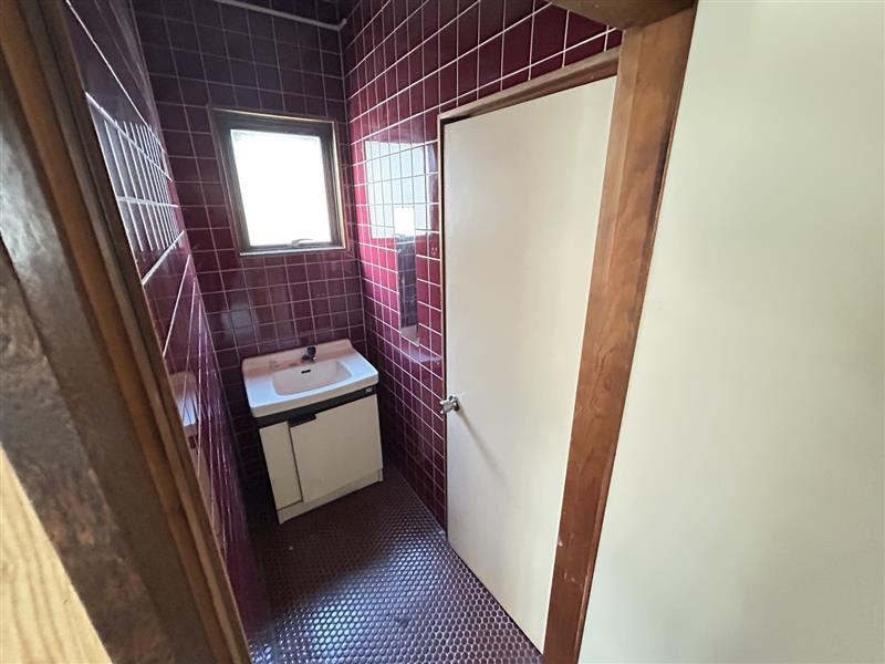 東海市　高横須賀町1丁目貸店舗・事務所の洗面所