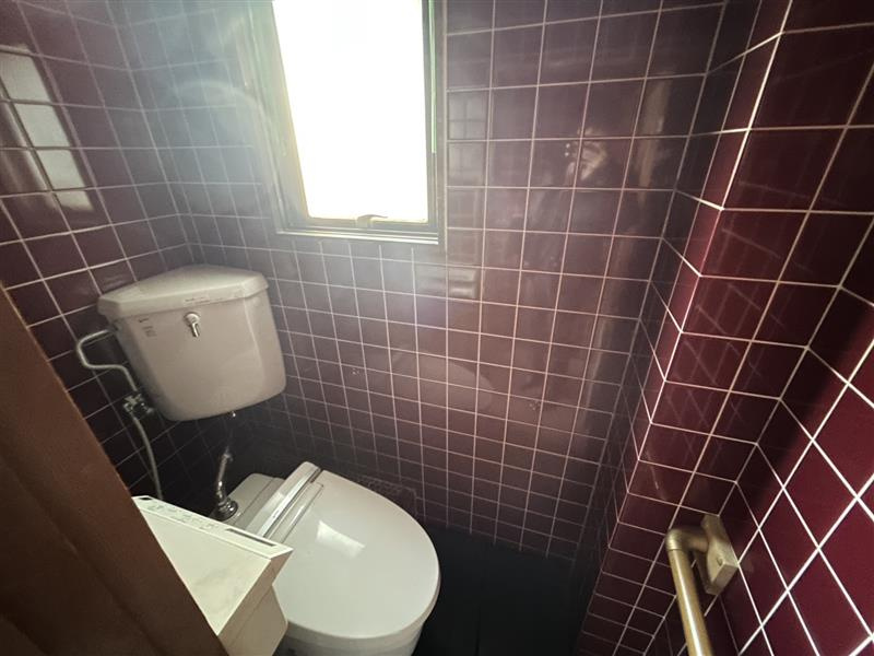 東海市　高横須賀町1丁目貸店舗・事務所のトイレ