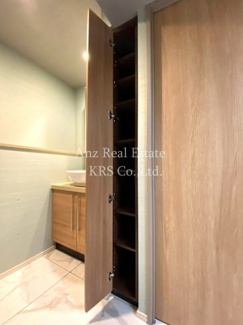 【その他】 | ＰＨＯＥＮＩＸ北堀江 | 洗面所に物入があります