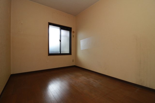 ロイヤルマンション緑丘Ⅱの洋室