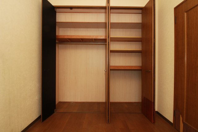 ロイヤルマンション緑丘Ⅱの収納