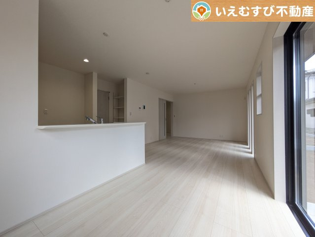 Livele Garden.S　深谷上野台第23の居間・リビング|ご家族みんながゆったりくつろげるリビング
ゆとりの空間でくつろいだり遊んだり、家族の時間が楽しみですね♪