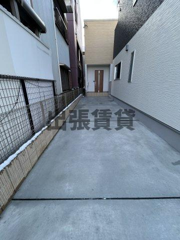 仲介手数料0円！！アリビア城町の駐車場