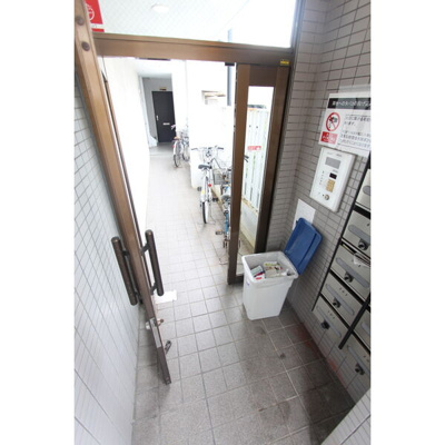 【エントランス】 | ティーホームズ賑