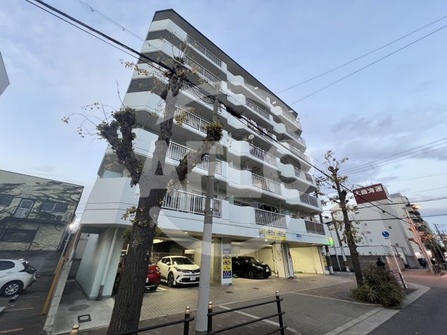 メゾンロイヤルの外観|メゾンロイヤル　外観