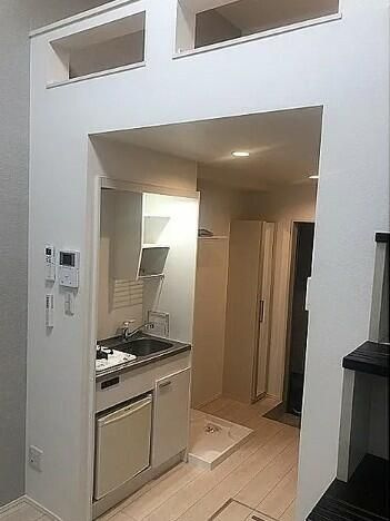 ＡＶＡＮＤ王子神谷の居間・リビング