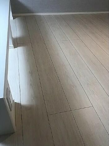 ＡＶＡＮＤ王子神谷の居間・リビング