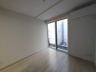 【寝室】 | ウィステリアアイ