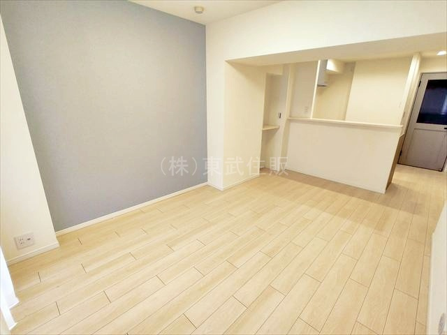 【居間・リビング】の画像