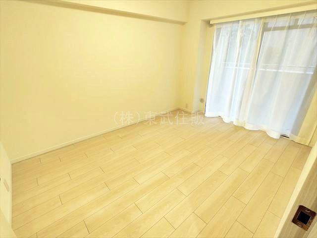 【寝室】の画像